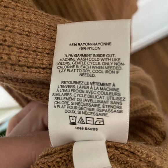 Large Express Cardigan - Picture 3 of 4